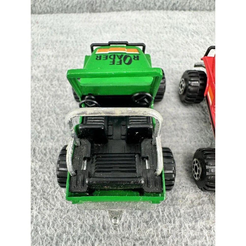 ROAD CHAMPS Coyotes Off Roader 4X4 Jeep Lof of 2 T5